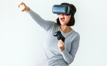 How Virtual Reality (VR) is Changing the World