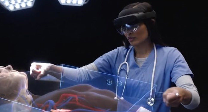 Microsoft HoloLens 2: All about the New AR Headset - Design, Price etc.