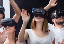 The 4 Ways to Profit from Virtual Reality